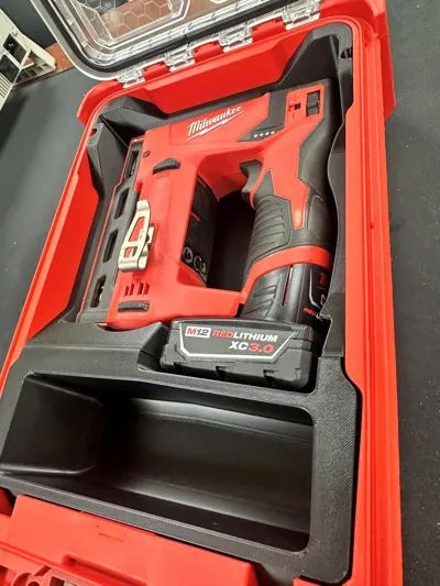 Milwaukee M12 Crown Stapler Insert for PACKOUT 6 Milwaukee M12 Crown Stapler Insert for PACKOUT - Image 6