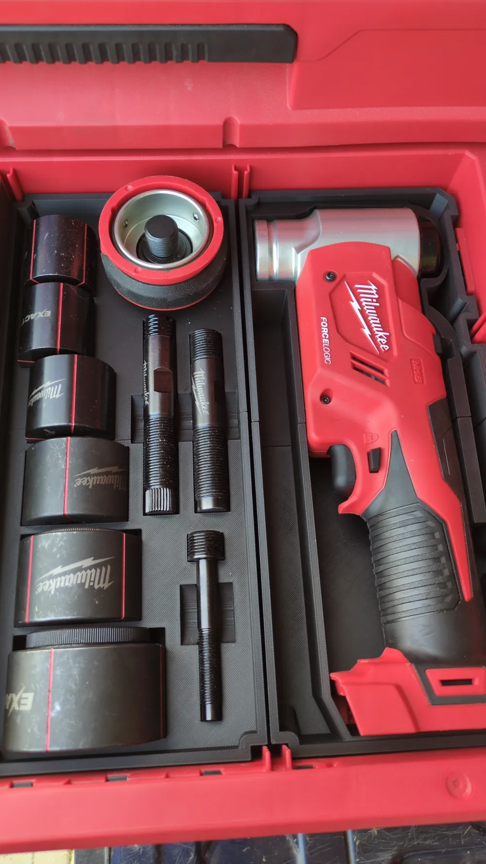 Milwaukee M18 6T Knockout PACKOUT Drawer Insert 3 Milwaukee M18 6T Knockout PACKOUT Drawer Insert - Image 3