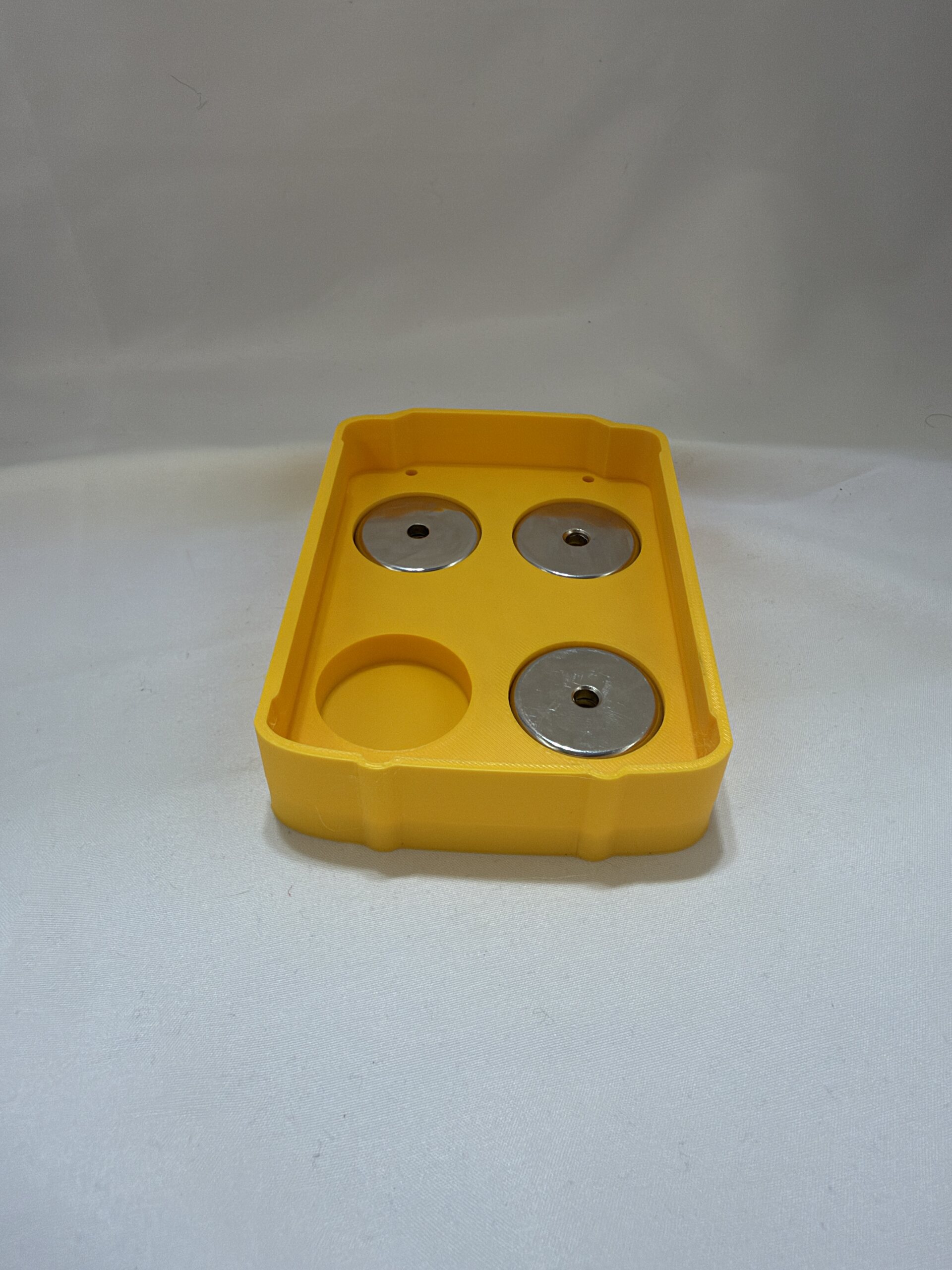 DeWalt 18V XR 5Ah Magnetic Battery Base 5 DeWalt 18V XR 5Ah Magnetic Battery Base - Image 5