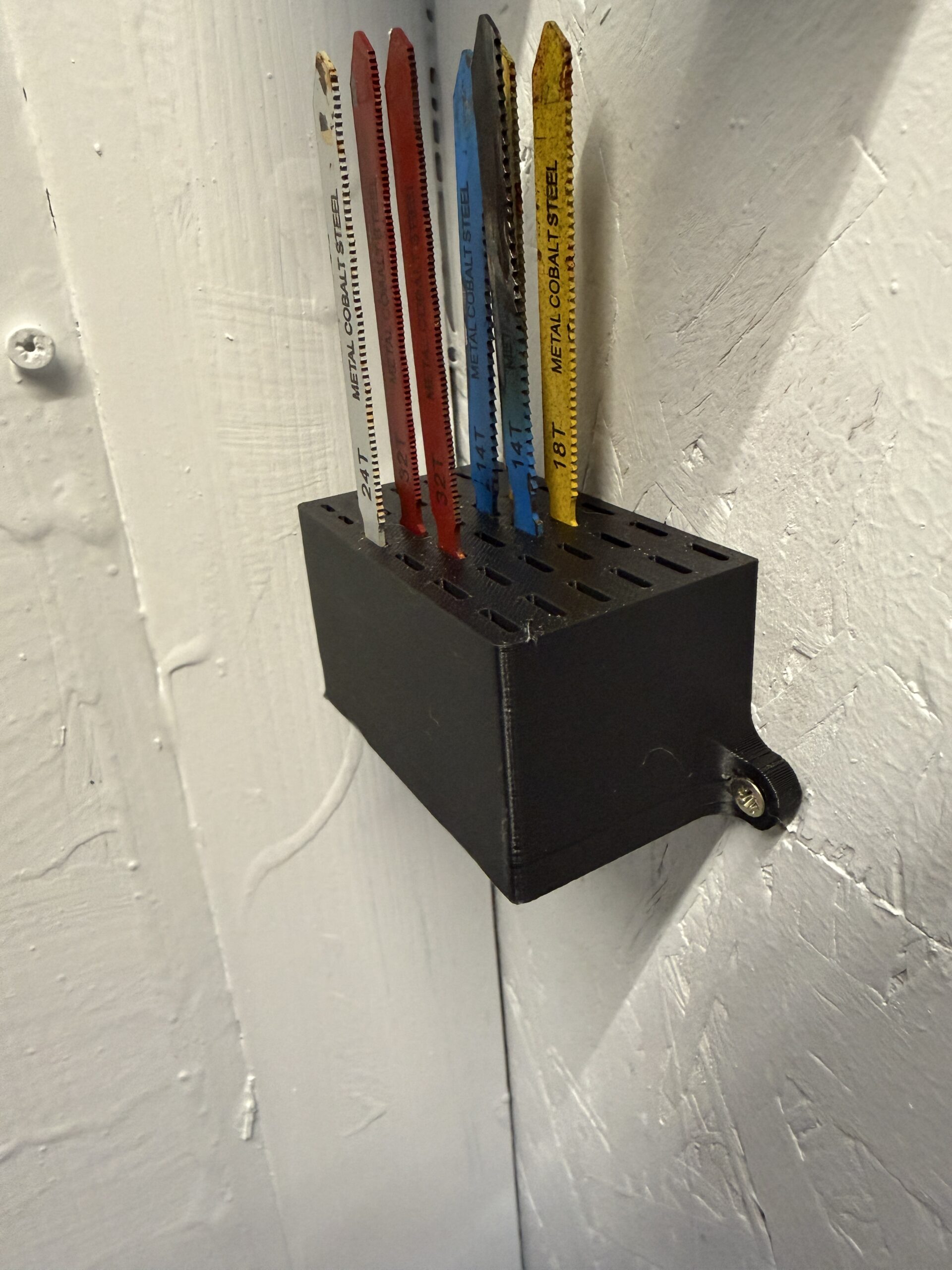 Jigsaw Blade Wall Holder – 36 Slots 5 Jigsaw Blade Wall Holder – 36 Slots – product detail 4