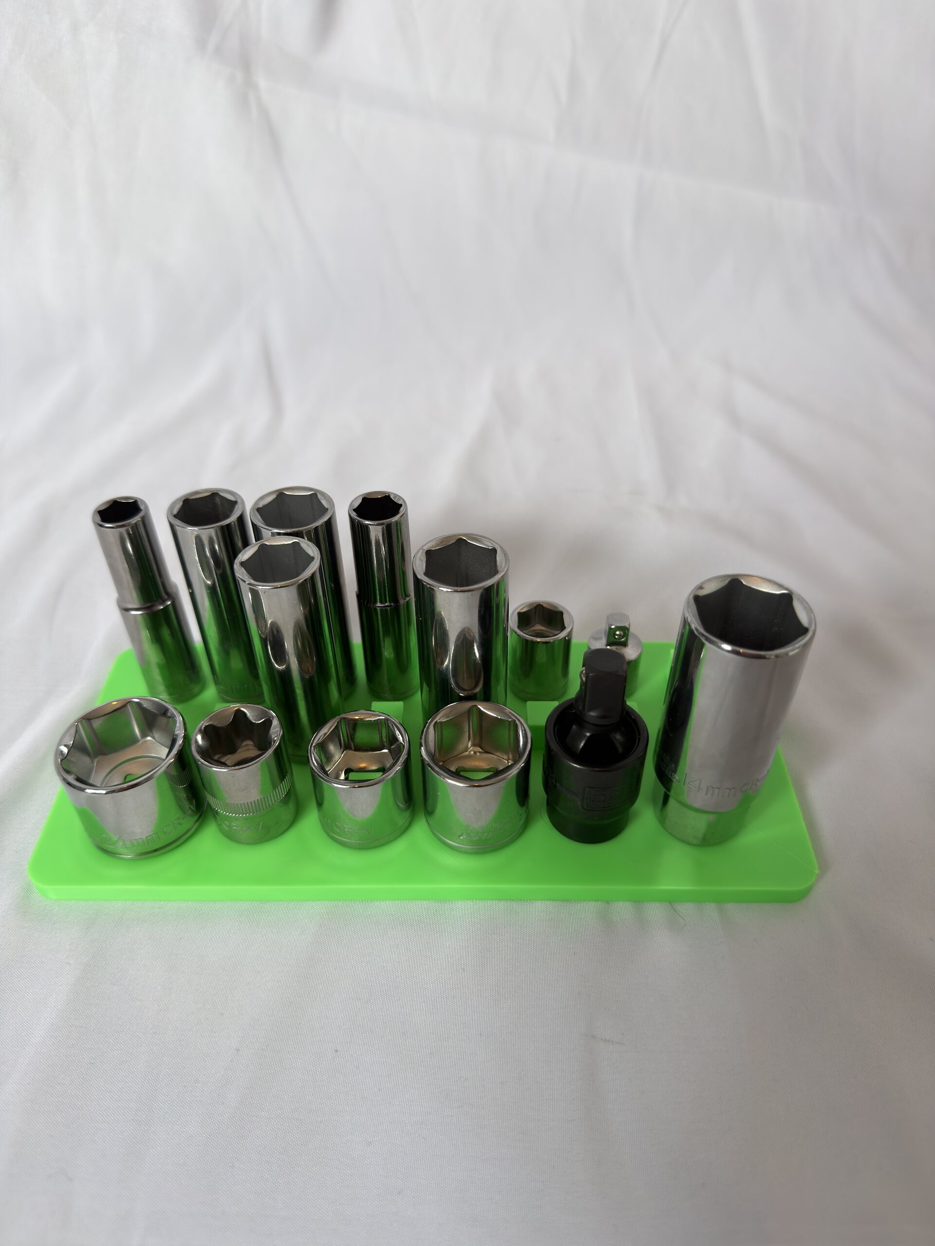 22-Socket 3/8-Inch Drive Portable Magnetic Socket Tray 2 22-Socket 3/8-Inch Drive Portable Magnetic Socket Tray - Image 2