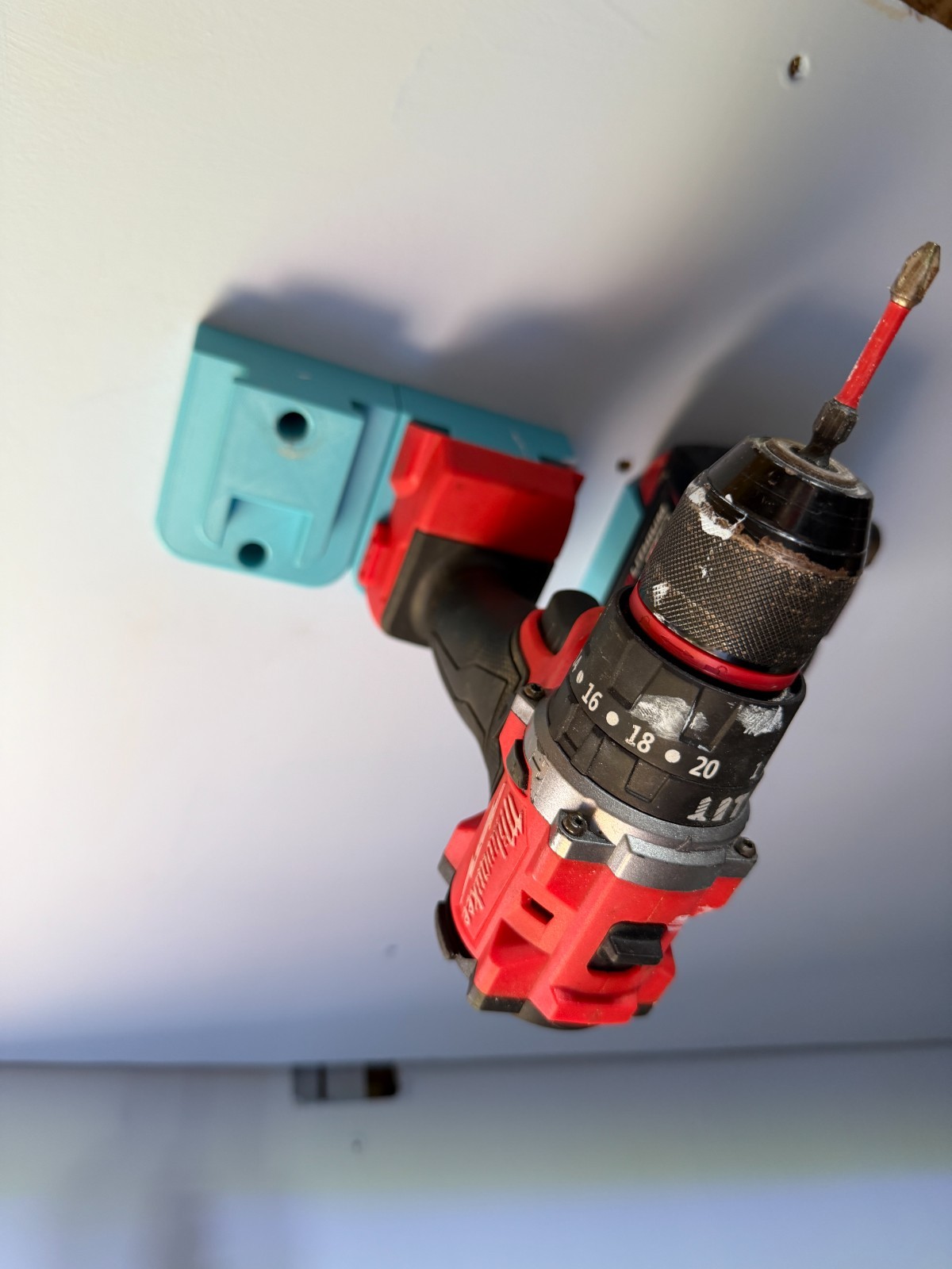 Milwaukee M18 Tool Body Mount Holder | Toolbox Organiser 2 Milwaukee M18 Tool Body Mount Holder | Toolbox Organiser - Image 2