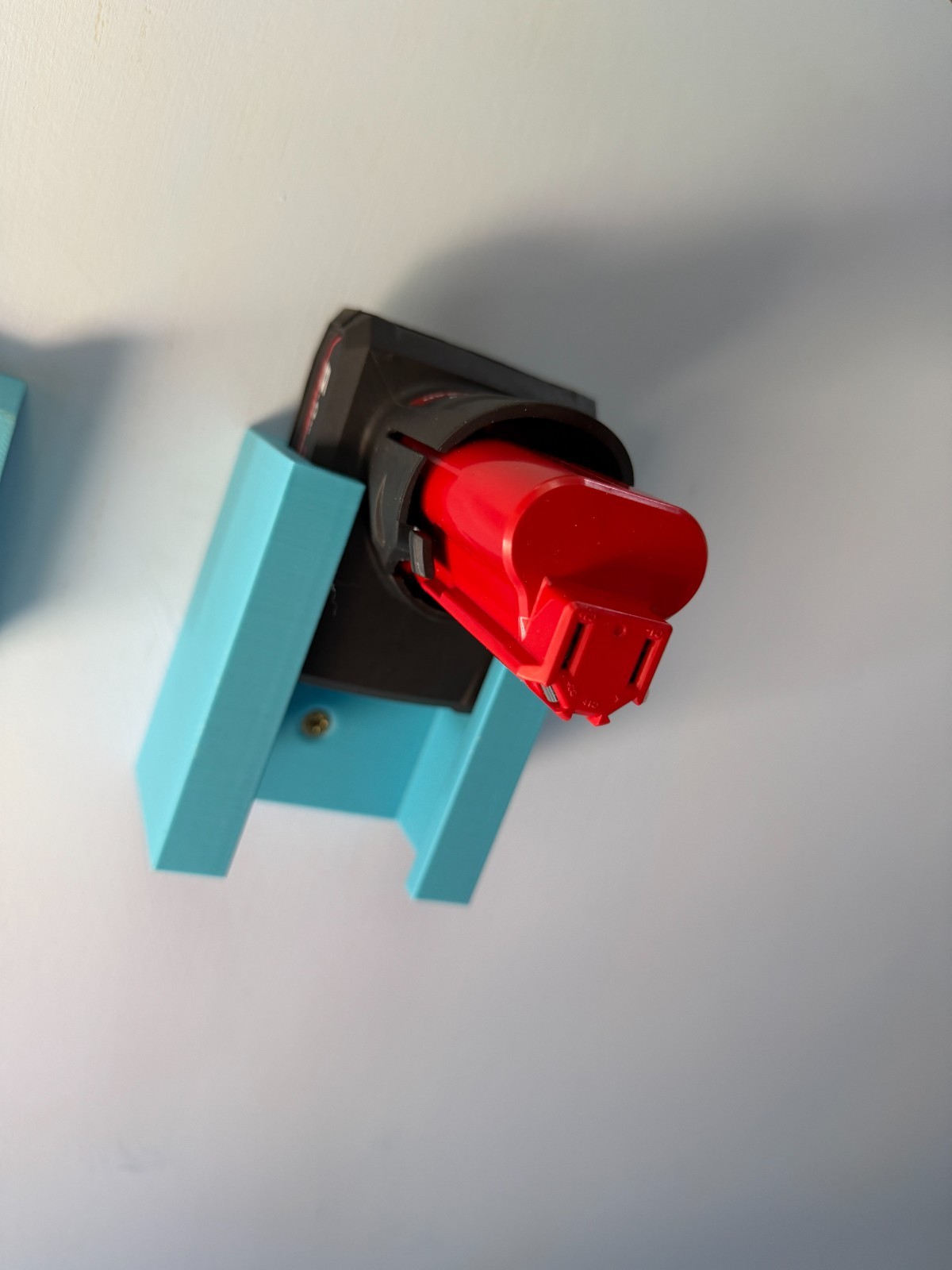 Milwaukee M12 Battery Holder | Secured By Screws 2 Milwaukee M12 Battery Holder | Secured By Screws - Image 2