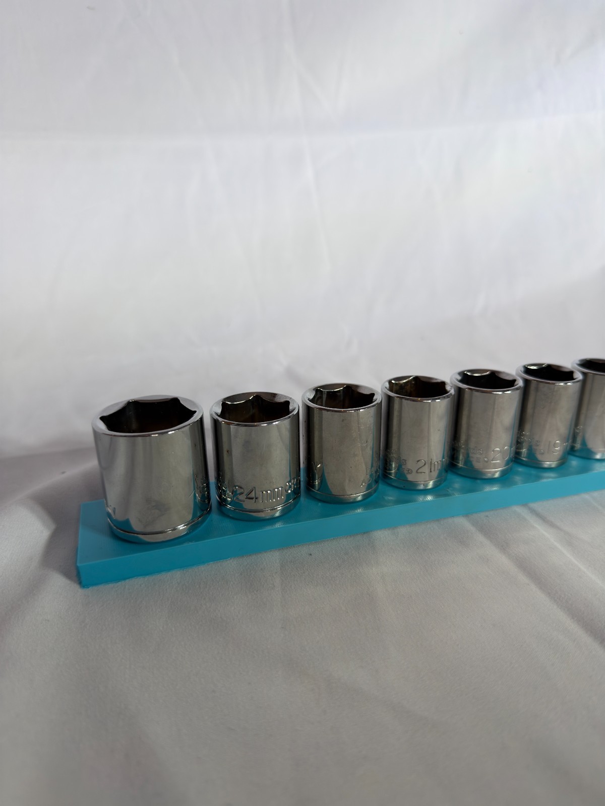 1/2 Halfords Advanced Magnetic Shallow Socket Holder | Holds 8 3 1/2 Halfords Advanced Magnetic Shallow Socket Holder | Holds 8 - Image 3